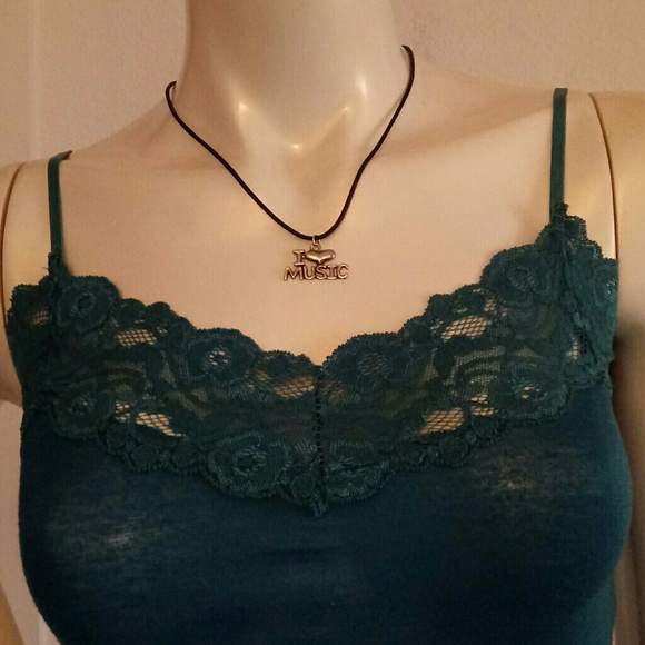 Lace mix tank top - Picture 2 of 8